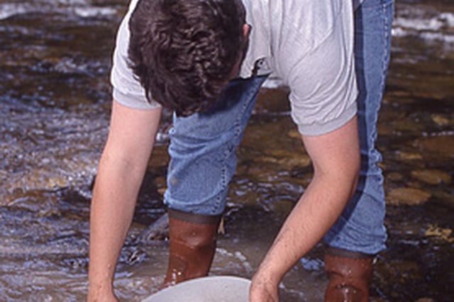 How to Pan for Gold in New York