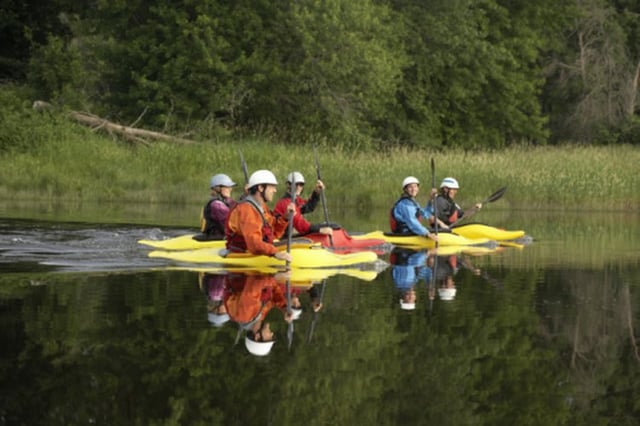 Specifications for Aquaterra Chinook Kayaks